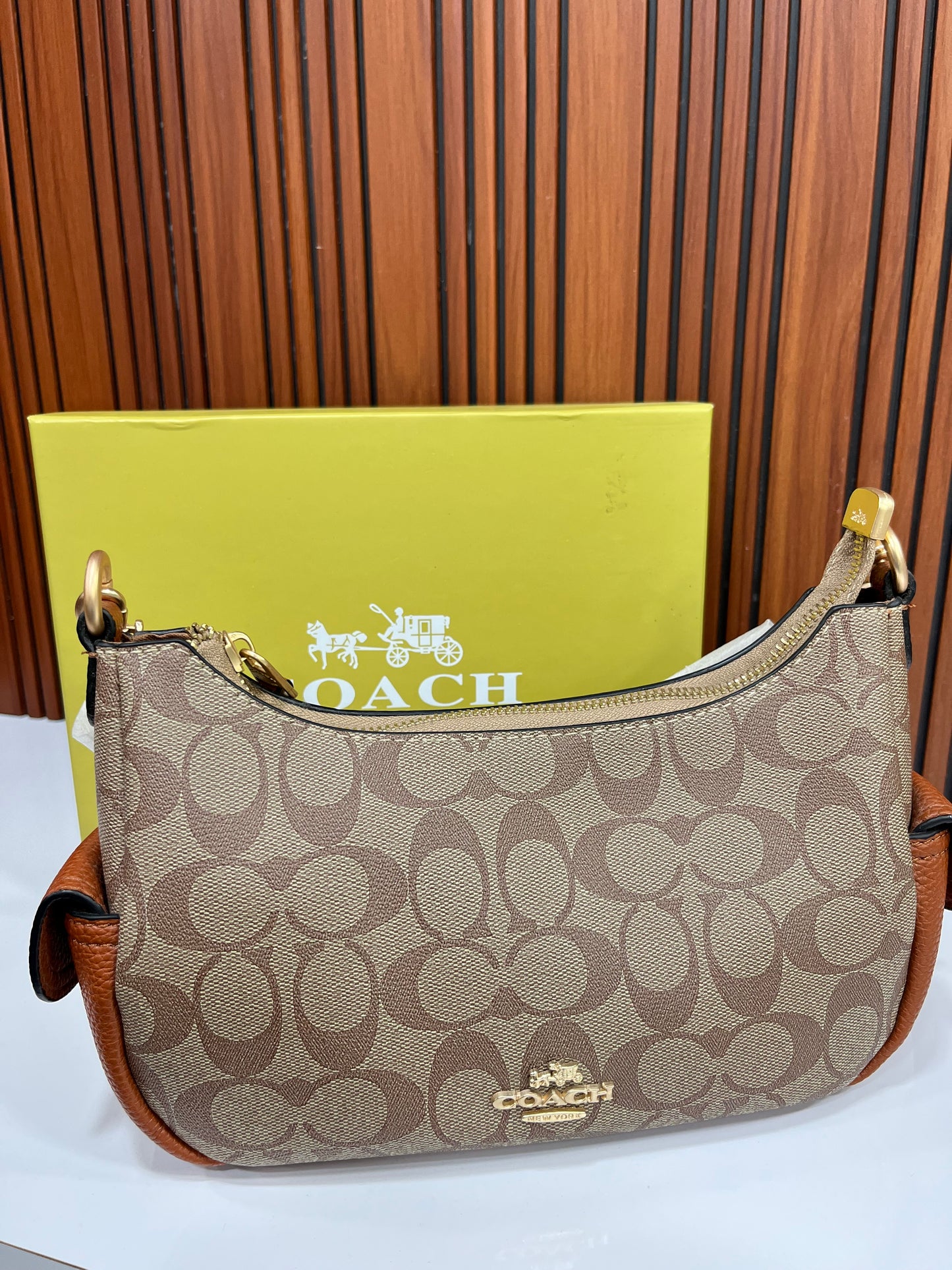 coach shoulder Bag