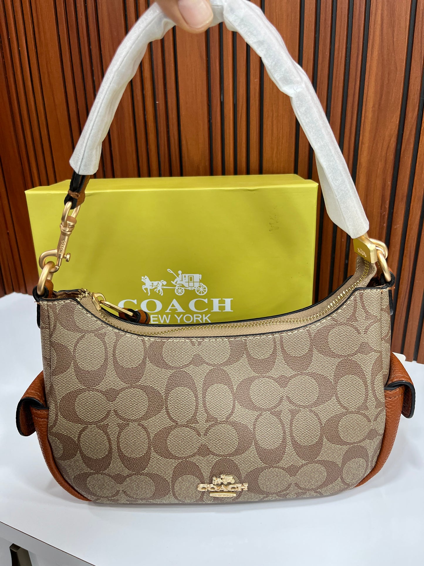 coach shoulder Bag