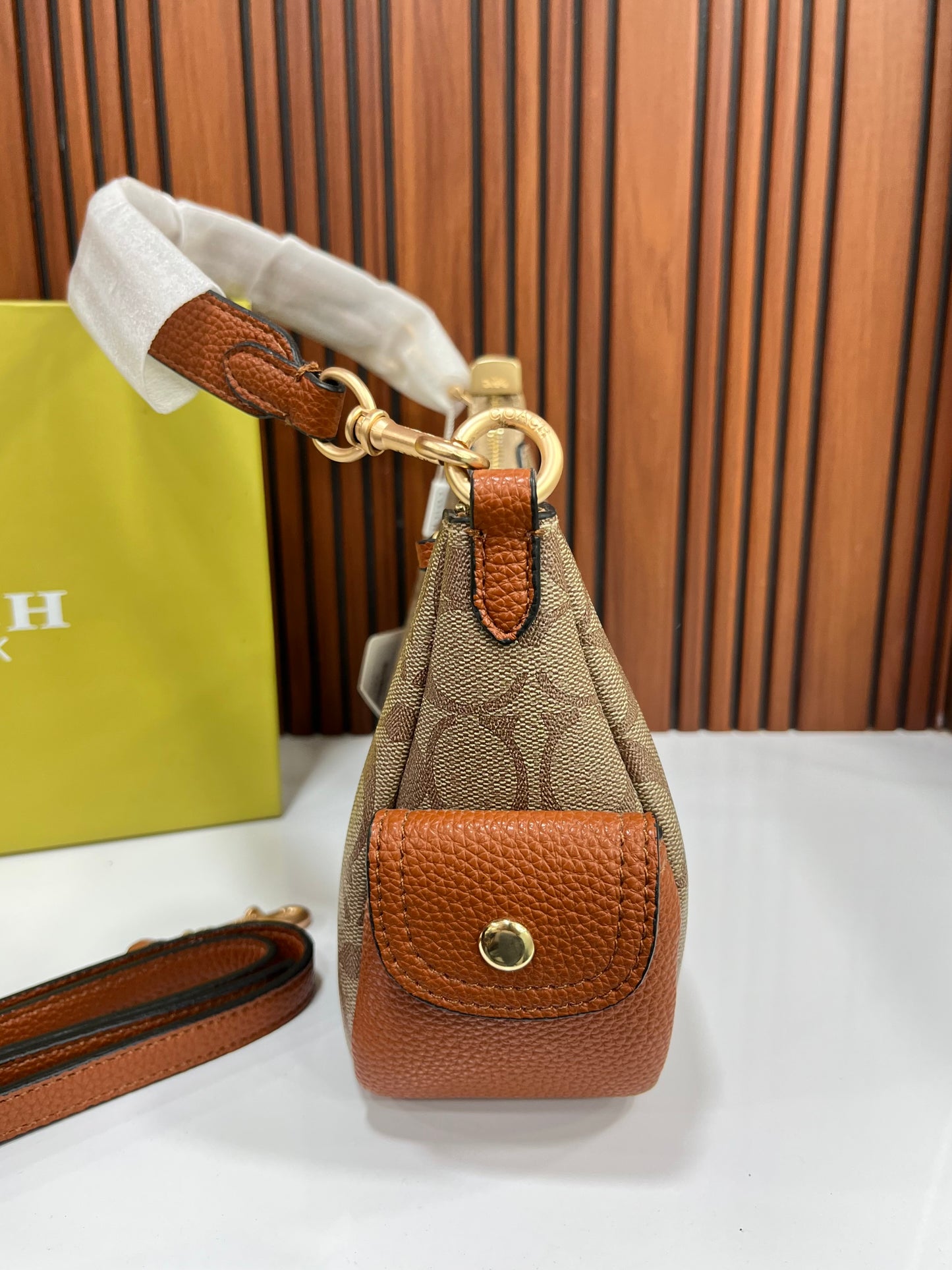 coach shoulder Bag