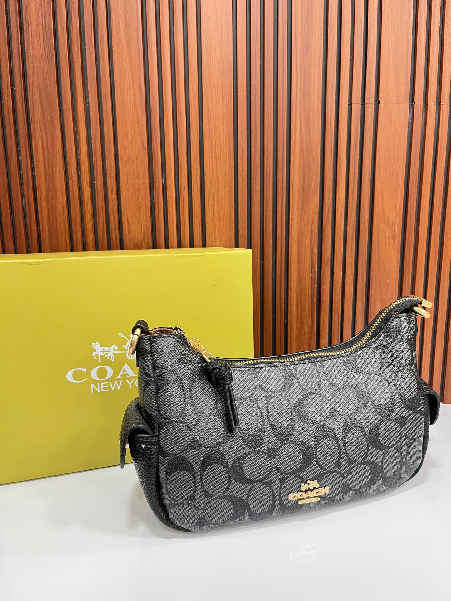 coach shoulder Bag