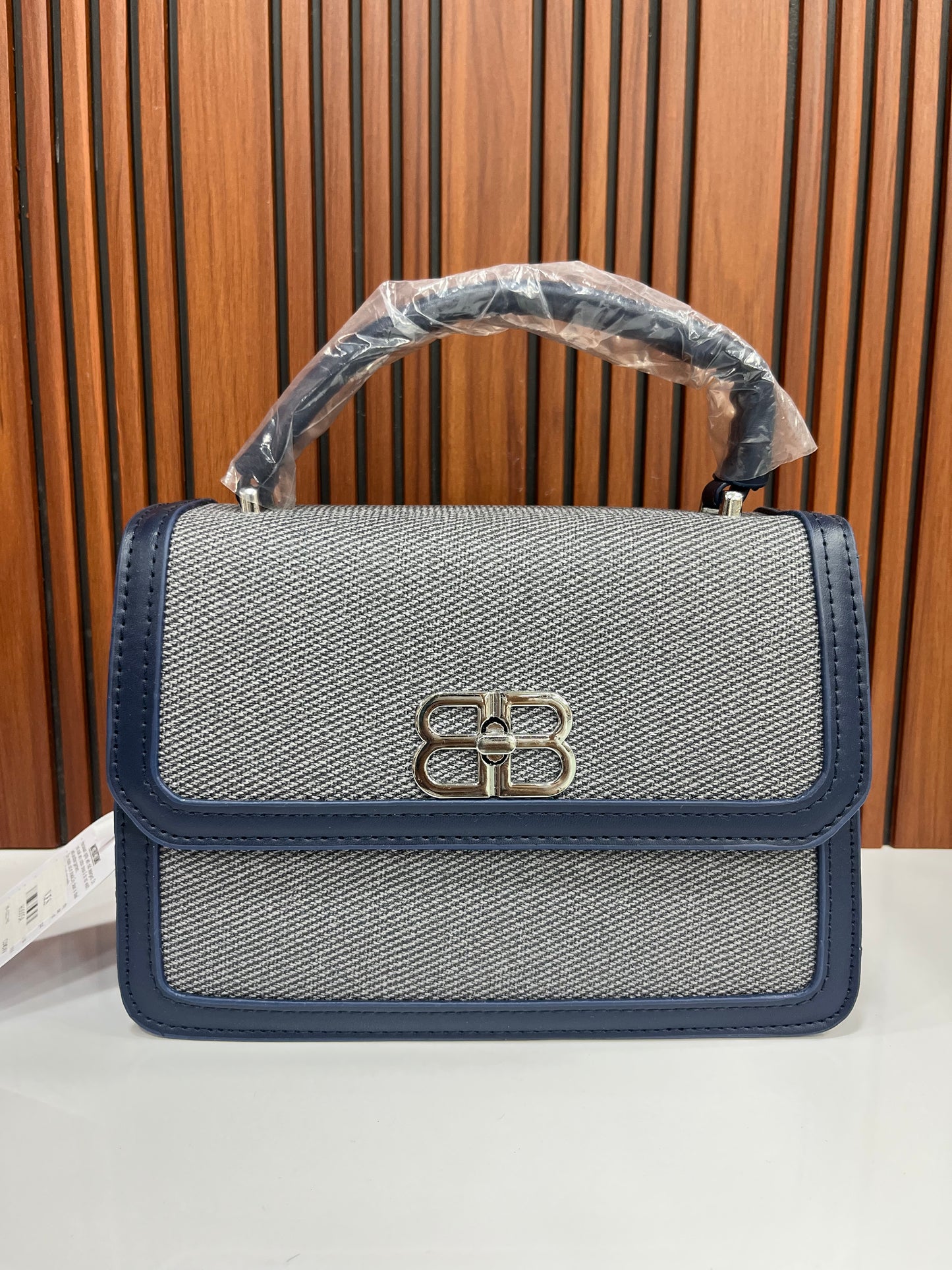 Weave Closet Textured Sling Bag