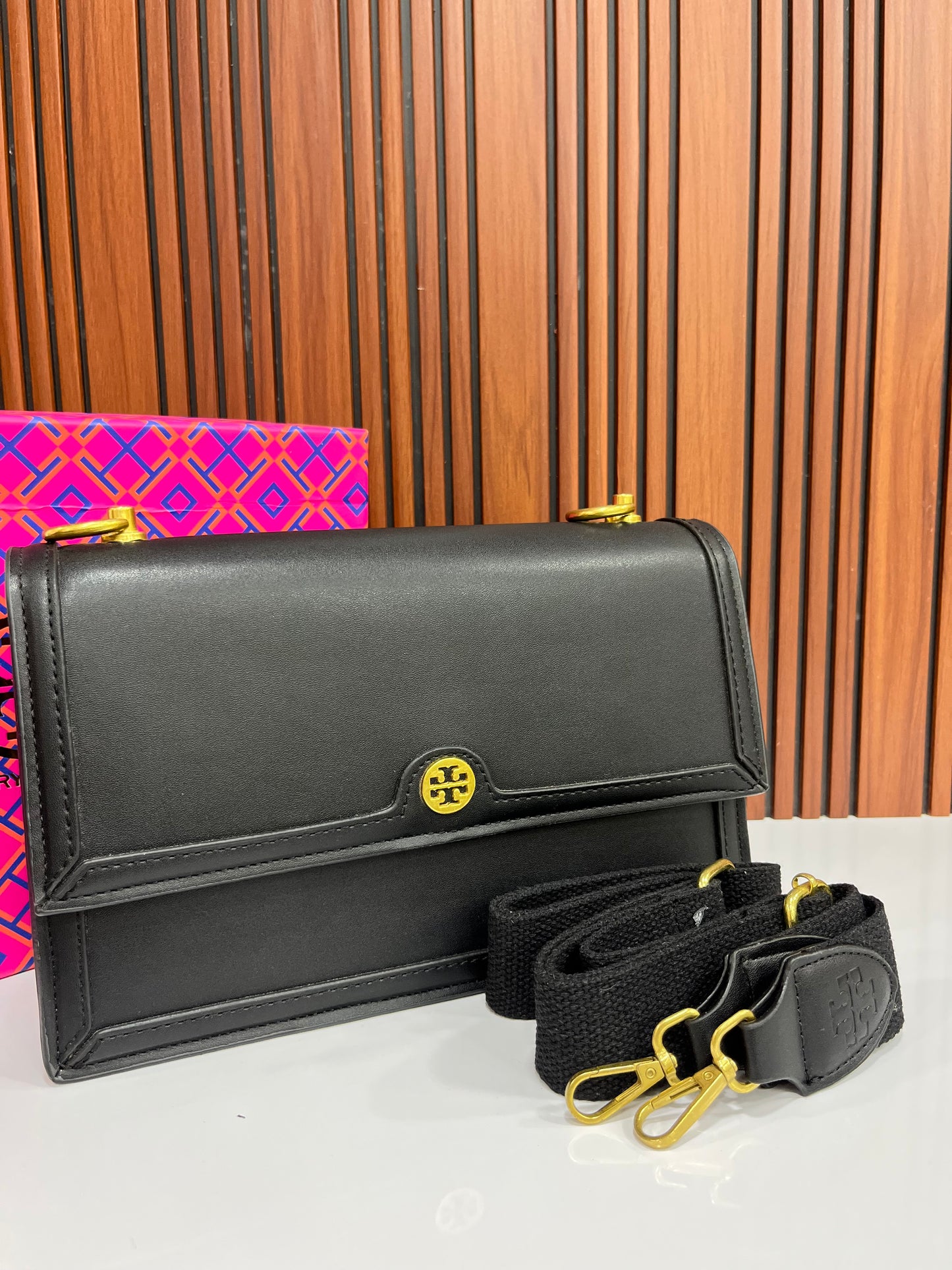 Tory Burch (FC) Kira leather Shoulder Bag