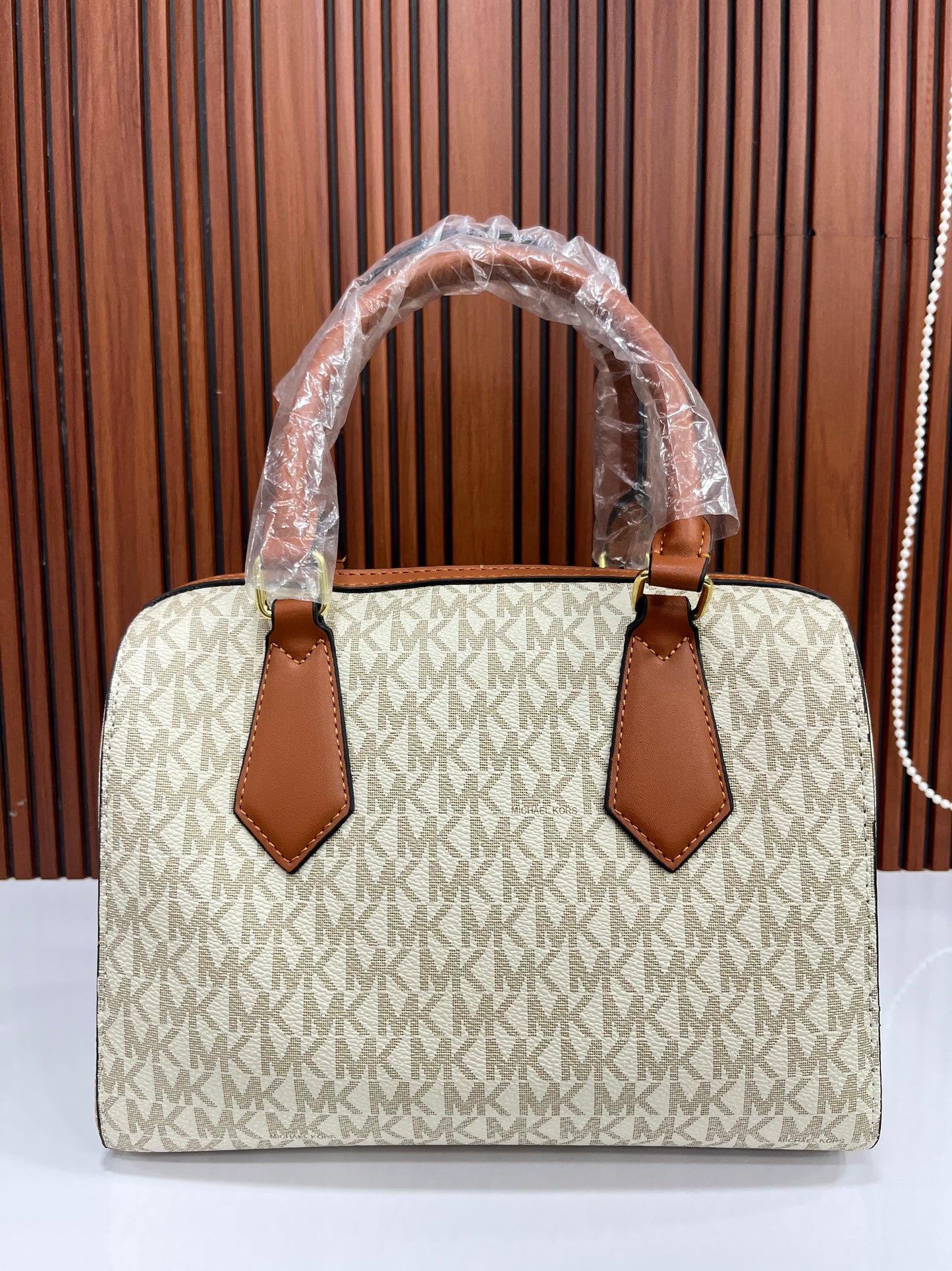 Michael Kors (FC) Small Duffel Satchel