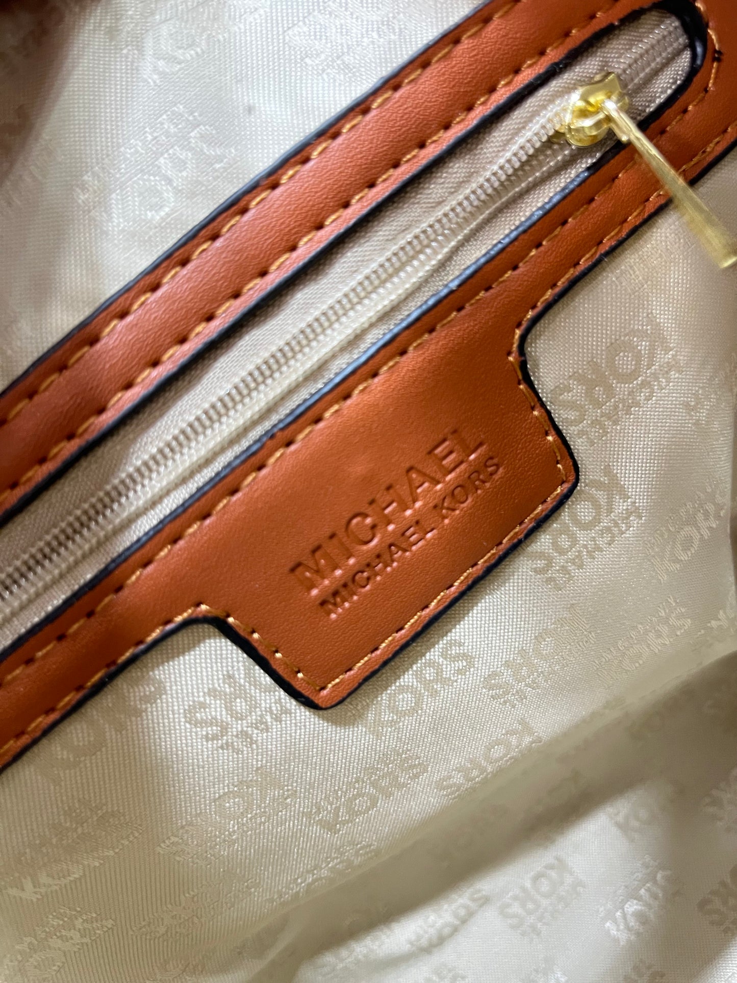 Michael Kors (FC) Small Duffel Satchel