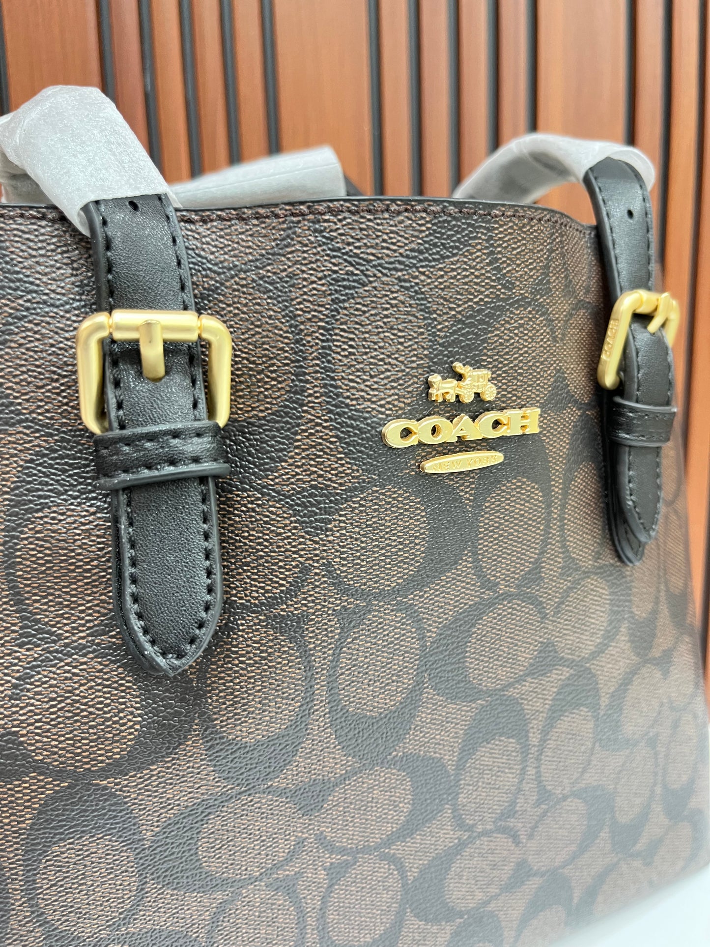 Coach (FC) Signature Canvas Medium Size Tote Bag